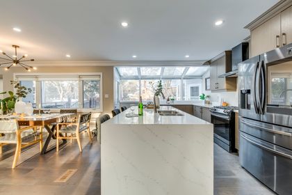 Kitchen - 1399 Chriseden Dr., Mississauga at 1399 Chriseden Drive, Lorne Park, Mississauga