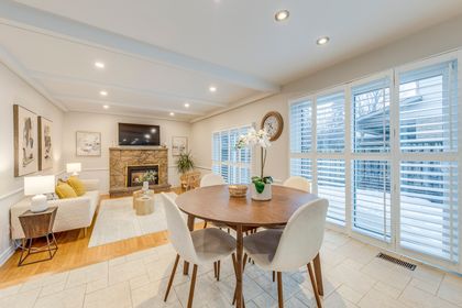 Kitchen - 185 All Saints Cres., Oakville at 185 All Saints Crescent, Eastlake, Oakville
