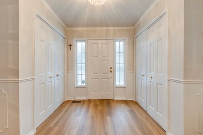 Entry - 185 All Saints Cres., Oakville at 185 All Saints Crescent, Eastlake, Oakville