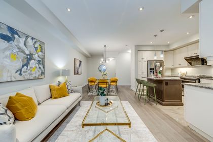 Living & Dining Area - 378 Alderwood Common, Oakville at 378 Alderwood Common, 1010 - JM Joshua Meadows, Oakville