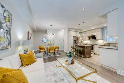 Living & Dining Area - 378 Alderwood Common, Oakville at 378 Alderwood Common, 1010 - JM Joshua Meadows, Oakville