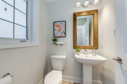 Powder Room - 378 Alderwood Common, Oakville at 378 Alderwood Common, 1010 - JM Joshua Meadows, Oakville