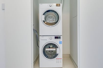 Ensuite Laundry - 6015-3883 Quartz Rd., Mississauga at 6015 - 3883 Quartz Road, City Centre, Mississauga