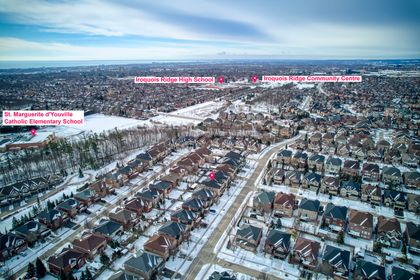 Location - 1384 Pinery Cres., Oakville at 1384 Pinery Crescent, 1009 - JC Joshua Creek, Oakville