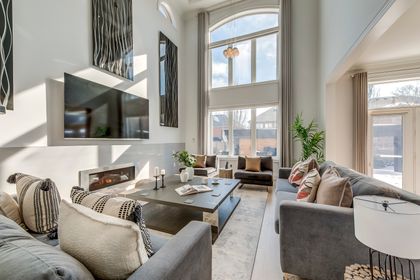 Family Room - 1384 Pinery Cres., Oakville at 1384 Pinery Crescent, 1009 - JC Joshua Creek, Oakville