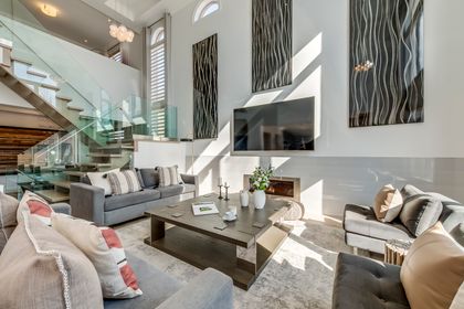 Family Room - 1384 Pinery Cres., Oakville at 1384 Pinery Crescent, 1009 - JC Joshua Creek, Oakville