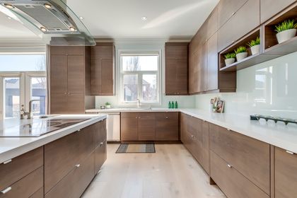 Kitchen - 1384 Pinery Cres., Oakville at 1384 Pinery Crescent, 1009 - JC Joshua Creek, Oakville