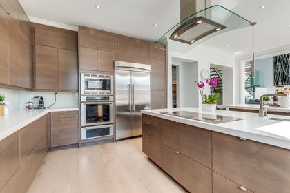 Kitchen - 1384 Pinery Cres., Oakville at 1384 Pinery Crescent, 1009 - JC Joshua Creek, Oakville