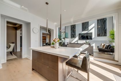 Kitchen - 1384 Pinery Cres., Oakville at 1384 Pinery Crescent, 1009 - JC Joshua Creek, Oakville