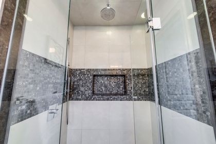 2nd Bedroom Ensuite - 1384 Pinery Cres., Oakville at 1384 Pinery Crescent, 1009 - JC Joshua Creek, Oakville