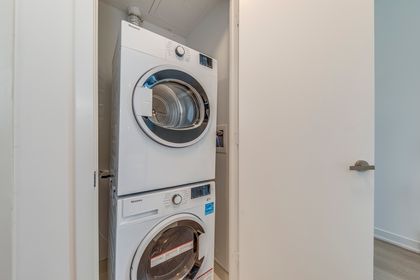 Ensuite Laundry - 3073-3883 Quartz Rd., Mississauga at 3703 - 3883 Quartz Road, City Centre, Mississauga