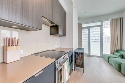 Kitchen - 3073-3883 Quartz Rd., Mississauga at 3703 - 3883 Quartz Road, City Centre, Mississauga