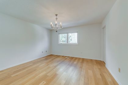 Primary Bedroom - 3582 Italia Cres., Mississauga at 3582 Italia Crescent, Fairview, Mississauga