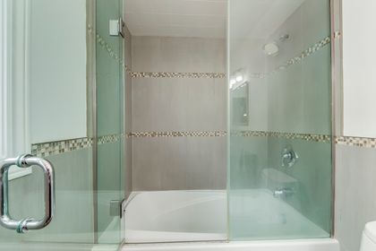 Primary Bedroom Ensuite - 3582 Italia Cres., Mississauga at 3582 Italia Crescent, Fairview, Mississauga