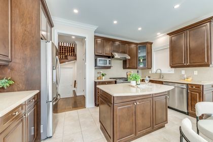 Kitchen - 4265 Ryan Lane, Burlington at 4265 Ryan Lane, Alton, Burlington