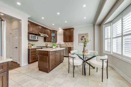 Kitchen - 4265 Ryan Lane, Burlington at 4265 Ryan Lane, Alton, Burlington