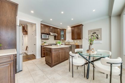 Kitchen - 4265 Ryan Lane, Burlington at 4265 Ryan Lane, Alton, Burlington