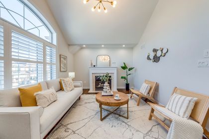 Family Room - 4265 Ryan Lane, Burlington at 4265 Ryan Lane, Alton, Burlington