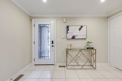 Entry - 6 - 2250 Rockingham Dr., Oakville at 6 - 2250 Rockingham Drive, 1009 - JC Joshua Creek, Oakville