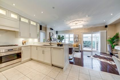 Kitchen - 1407 Craigleith Rd., Oakville at 1407 Craigleith Road, 1009 - JC Joshua Creek, Oakville