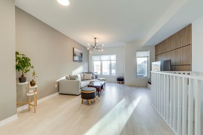 Dining & Living Area - 541 - 1095 Cooke Blvd., Burlington - Elite3 & Team at 41 - 1095 Cooke Boulevard, LaSalle, Burlington