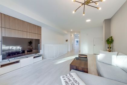 Living Area - 541 - 1095 Cooke Blvd., Burlington - Elite3 & Team at 41 - 1095 Cooke Boulevard, LaSalle, Burlington
