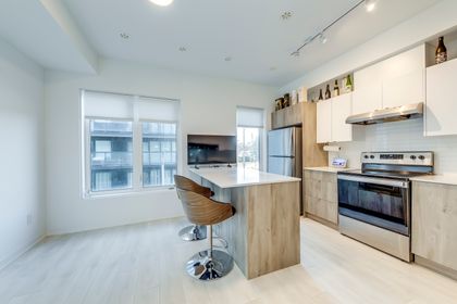 Kitchen - 541 - 1095 Cooke Blvd., Burlington - Elite3 & Team at 41 - 1095 Cooke Boulevard, LaSalle, Burlington