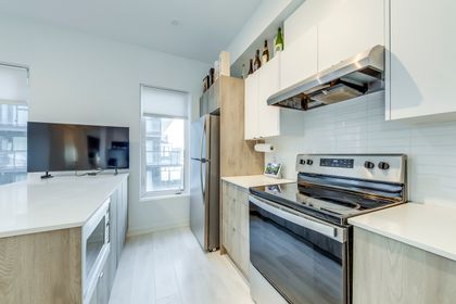 Kitchen - 541 - 1095 Cooke Blvd., Burlington - Elite3 & Team at 41 - 1095 Cooke Boulevard, LaSalle, Burlington