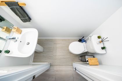 Powder Room - 541 - 1095 Cooke Blvd., Burlington - Elite3 & Team at 41 - 1095 Cooke Boulevard, LaSalle, Burlington