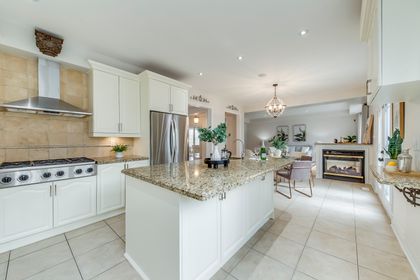 Kitchen - 2326 Rockingham Dr., Oakville at 2326 Rockingham Drive, 1009 - JC Joshua Creek, Oakville