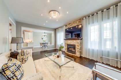 Family Room - 2511 Felhaber Cres., Oakville at 2511 Felhaber Crescent, JC Joshua Creek, Oakville