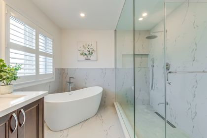 Primary Bedroom Ensuite - 2511 Felhaber Cres., Oakville at 2511 Felhaber Crescent, JC Joshua Creek, Oakville