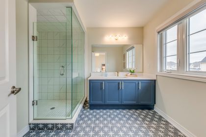 Primary Bedroom Ensuite - 27 Genoa Dr., Hamilton at 27 Genoa Drive, Jerome, Hamilton