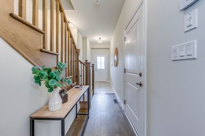 Entry - 27 Genoa Dr., Hamilton at 27 Genoa Drive, Jerome, Hamilton