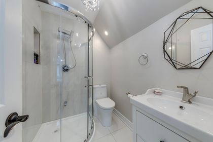 3rd Bedroom Ensuite - 1005 Fair Birch Dr., Mississauga at 1005 Fair Birch Drive, Lorne Park, Mississauga