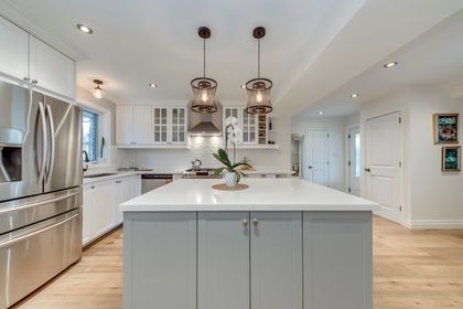 Kitchen - 179 Shanley Terr., Oakville at 179 Shanley Terrace, 1020 - WO West, Oakville