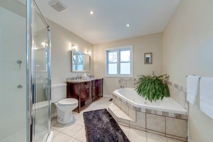 Primary Bedroom Ensuite - 179 Shanley Terr., Oakville at 179 Shanley Terrace, 1020 - WO West, Oakville