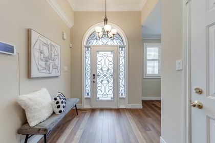 Entry - 2363 Parkglen Ave., Oakville at 2363 Parkglen Avenue, 1019 - WM Westmount, Oakville