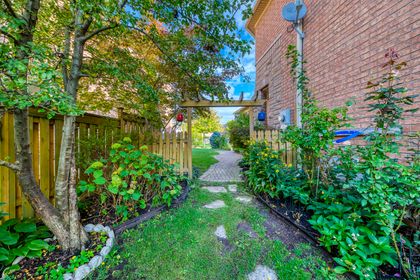 Backyard - 2112 Redstone Cres., Oakville at 2112 Redstone Crescent, 1019 - WM Westmount, Oakville