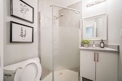 3pc Main Bath - 27 Elise Terr., North York at 27 Elise Terrace, Newtonbrook West, Toronto
