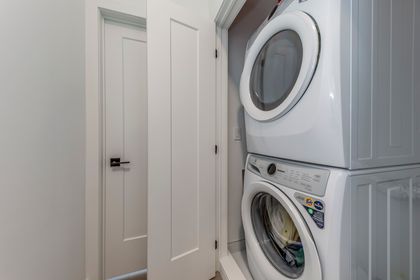 Ensuite Laundry - 13 - 20 Lou Parsons Way, Mississauga at 13 - 20 Lou Parsons Way, Port Credit, Mississauga