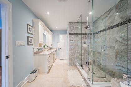 Primary Bedroom Ensuite - 7 Hagerman Blvd., Markham at 7 Hagerman Boulevard, Unionville, Markham