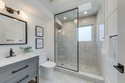 3pc Bath - 1224 Willowbrook Dr., Oakville at 1224 Willowbrook Drive, 1020 - WO West, Oakville