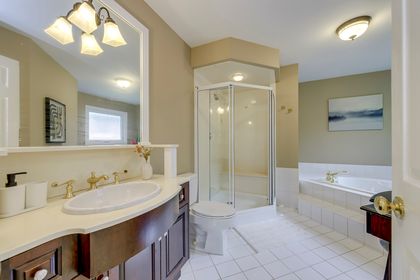 Primary Bedroom Ensuite - 1311 Blackburn Dr., Oakville at 1311 Blackburn Drive, 1007 - GA Glen Abbey, Oakville