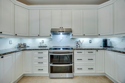 Kitchen - 1517 Craigleith Rd., Oakville at 1517 Craigleith Road, JC Joshua Creek, Oakville