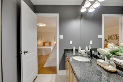Semi-Ensuite - 1517 Craigleith Rd., Oakville at 1517 Craigleith Road, JC Joshua Creek, Oakville