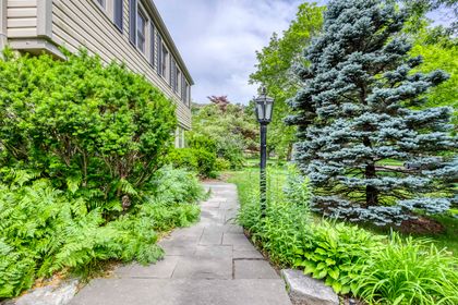 Exterior - 120 Blyth Cres,, Oakville at 120 Blyth Crescent, 1006 - FD Ford, Oakville