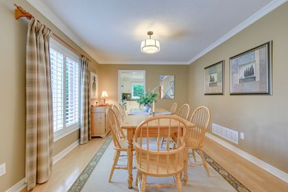 mls-28 at 395 March Crescent, 1015 - RO River Oaks, Oakville