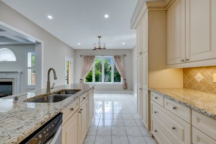 Kitchen - 1387 Ferncrest Rd,, Oakville at 1387 Ferncrest Road, 1009 - JC Joshua Creek, Oakville
