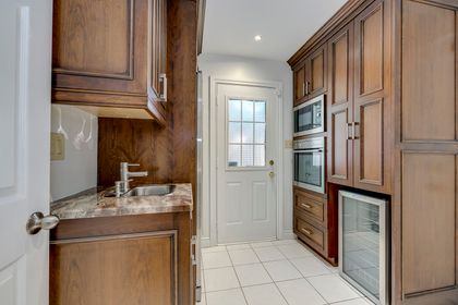 Kitchenette - 1124 Thoresby Dr., Oakville at 1124 Thoresby Drive, Clearview, Oakville